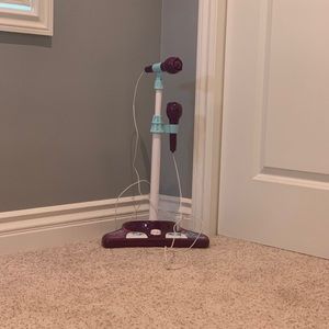 Dual Microphone playset